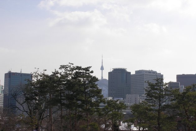 旧ロシア公使館から見たNソウルタワー